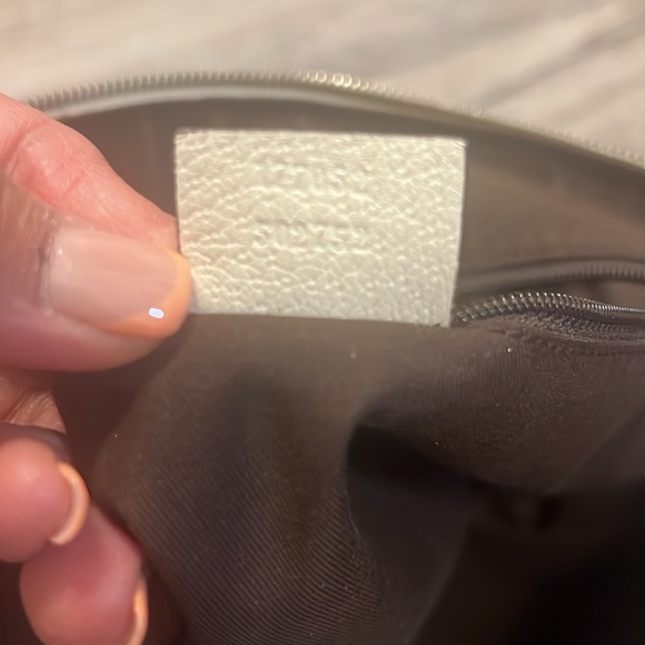 Authentic pre loved Gucci tote Bag - Picture 12 of 13